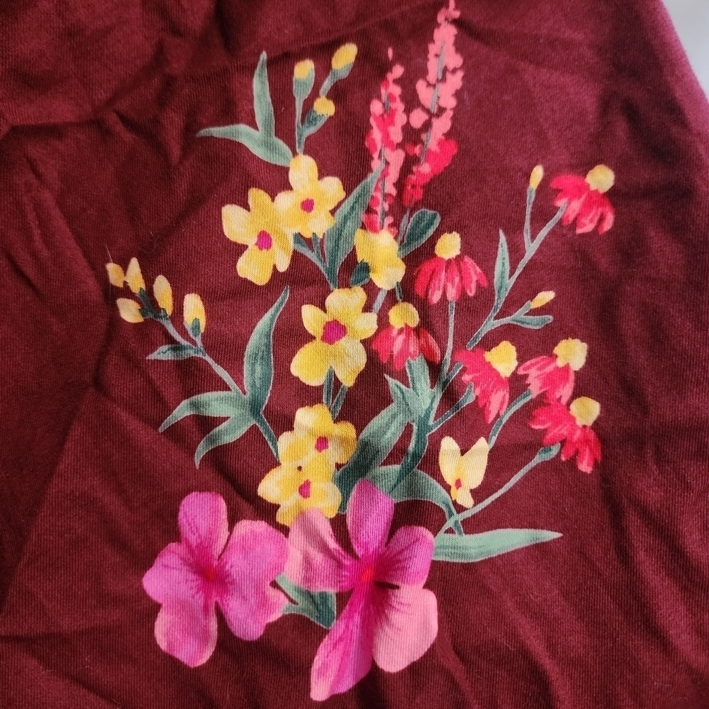 Old Navy Maroon Ruffle Sleeve Floral Top Women's XL V-Neck Casual Summer EUC - Picture 4 of 6